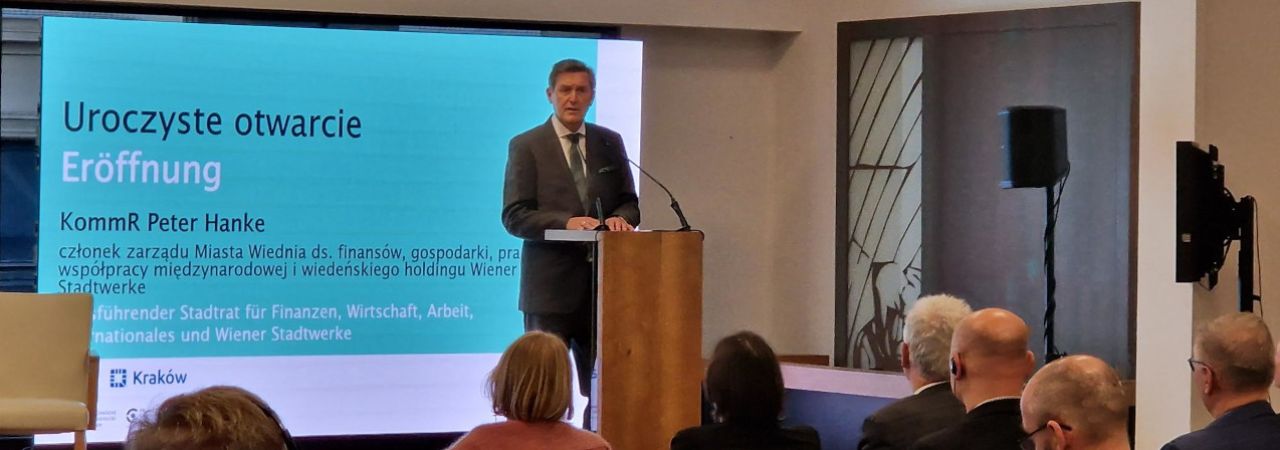 Stadtrat Peter Hanke bei seiner Eröffnungsrede der Vienna Science Days Krakau