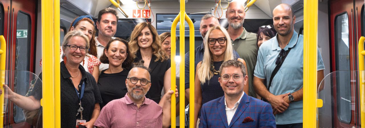 Besichtigung des neuen, barrierefreien X-Wagens der Wiener Linien