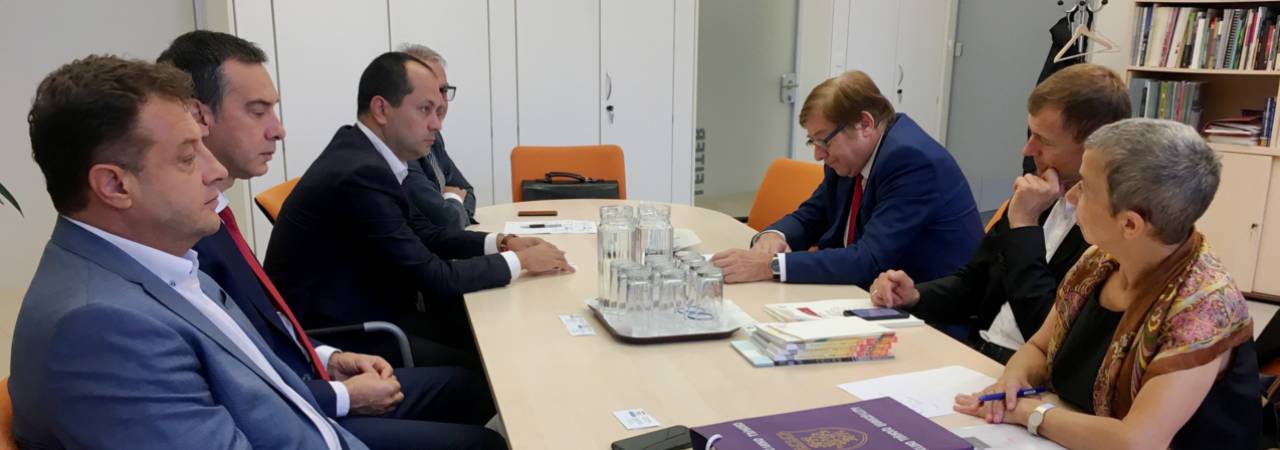 Drei Bürgermeister aus Bulgarien bei Thomas Madreiter (MA 18)