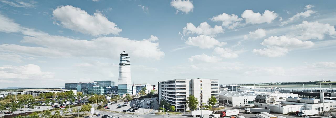 Letiště Vídeň a kontrolní věž