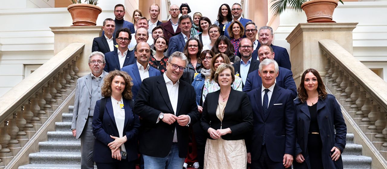 Networking  bei Konferenz