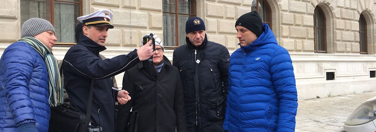 Delegation mit Wiener Parksheriff
