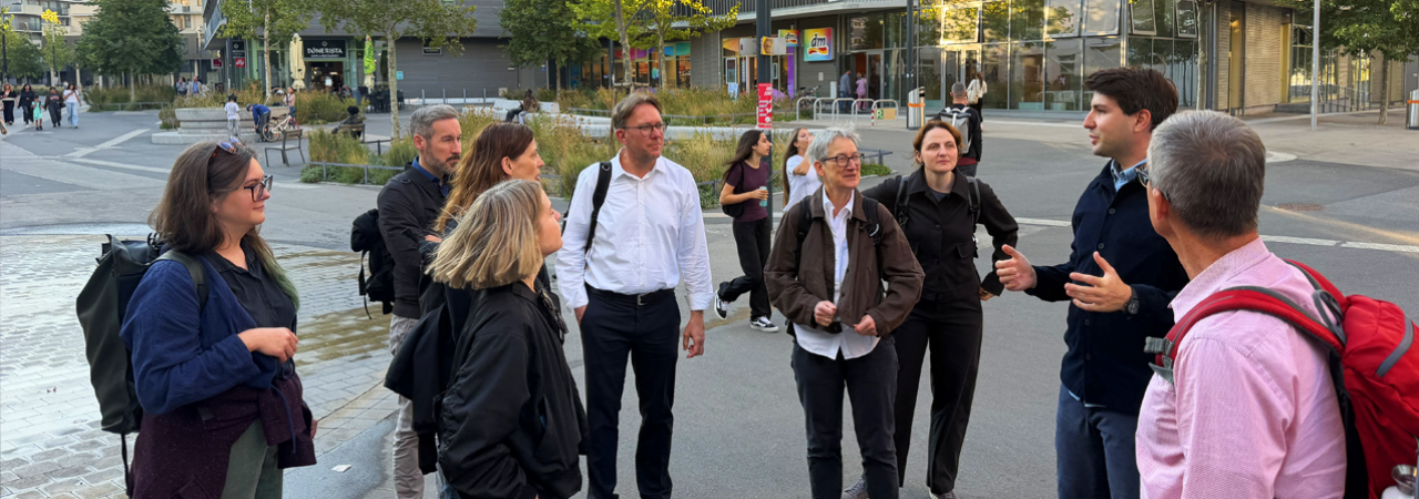 Deutsche Expert*innen begutachten die Seestadt in Wien